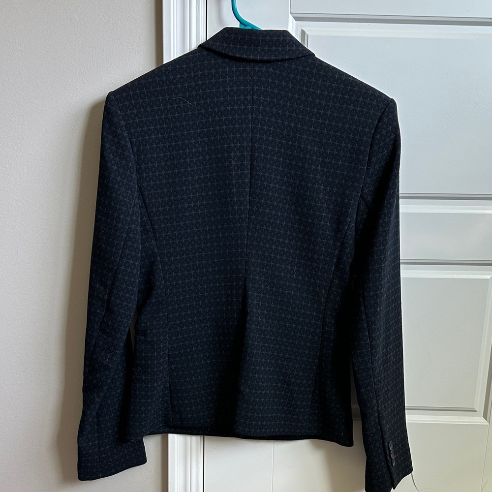 Express Navy Micro-Pattern Double-Button Blazer - Picture 4 of 5